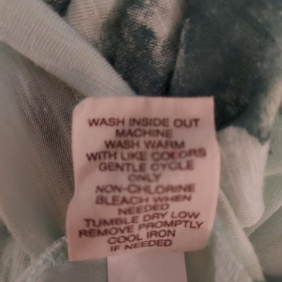 Mudd Aqua/Pink/Teal/Cloud Print Sheer Back Short Sleeves Scoop Neck Top Size XS - Picture 6 of 6